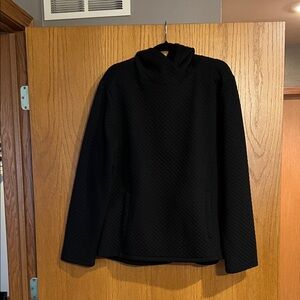 Black Quilted Pullover Sweater